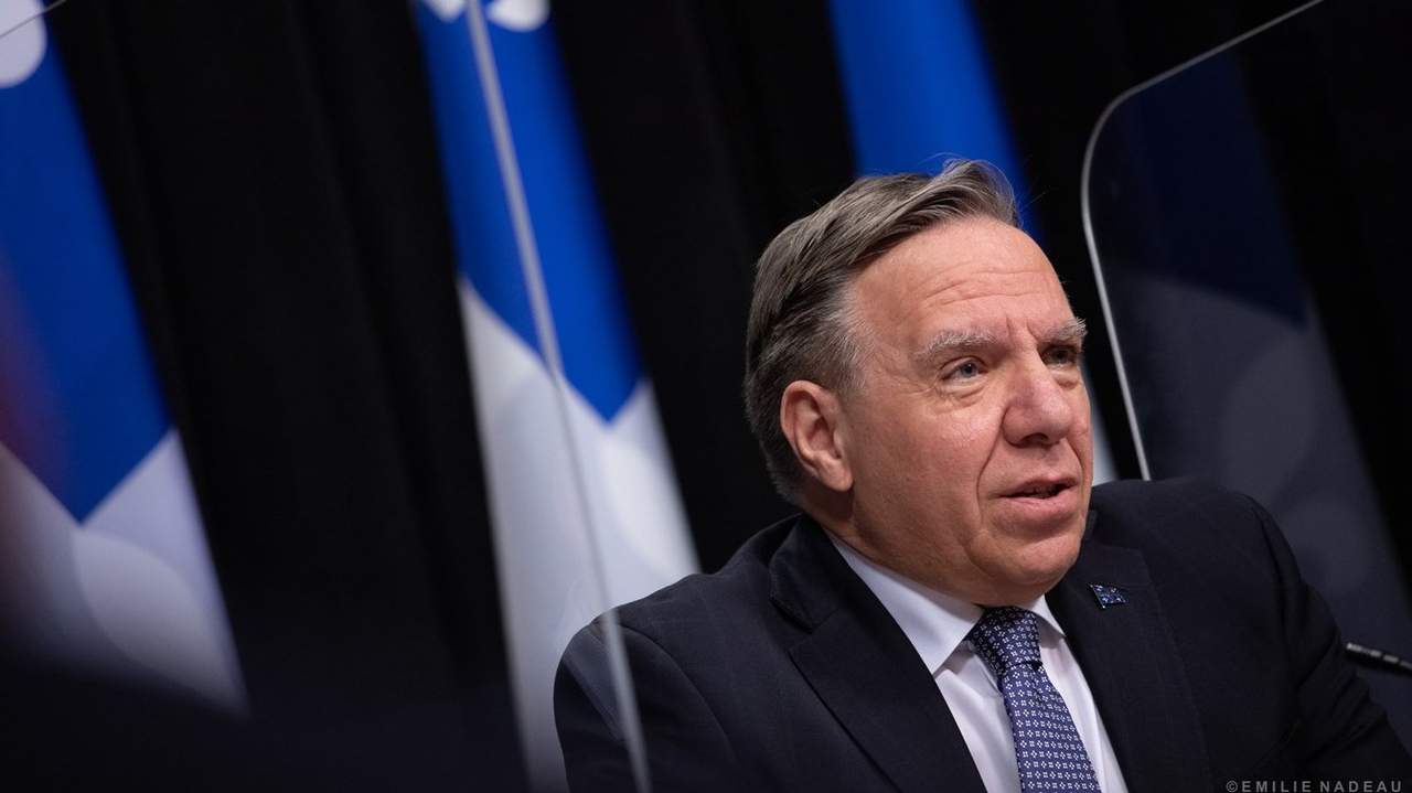 Variants : « Le Québec résiste », lance François Legault