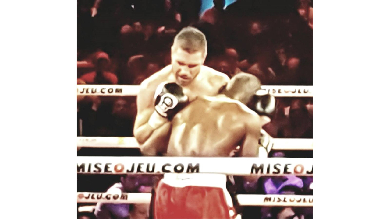 Boxe défaite de Lafrenière: The People's Champ perd son titre