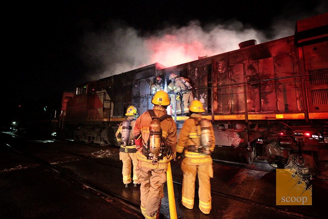 Une locomotive du Canadien National prend feu à Coteau-du-Lac