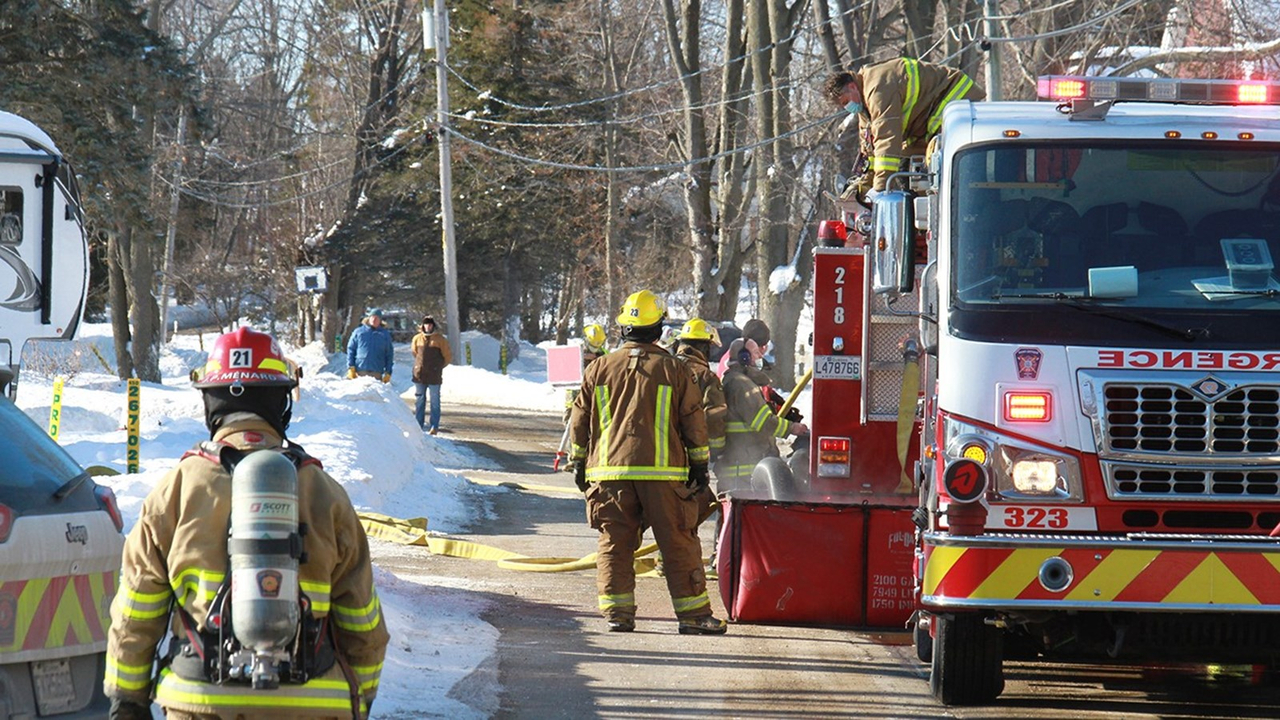 Incendie dans un garage à Rivière-Beaudette