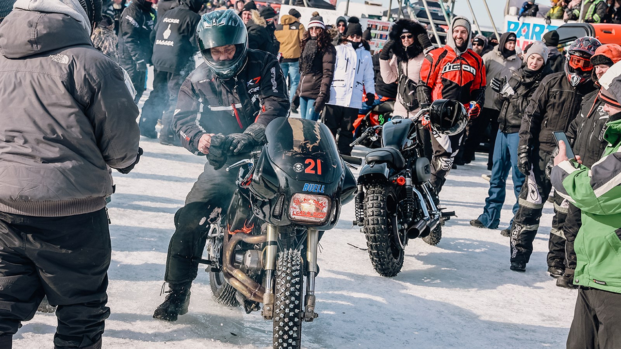 Un succès pour la 3e édition de la Harley Drag Race on Ice ce dimanche