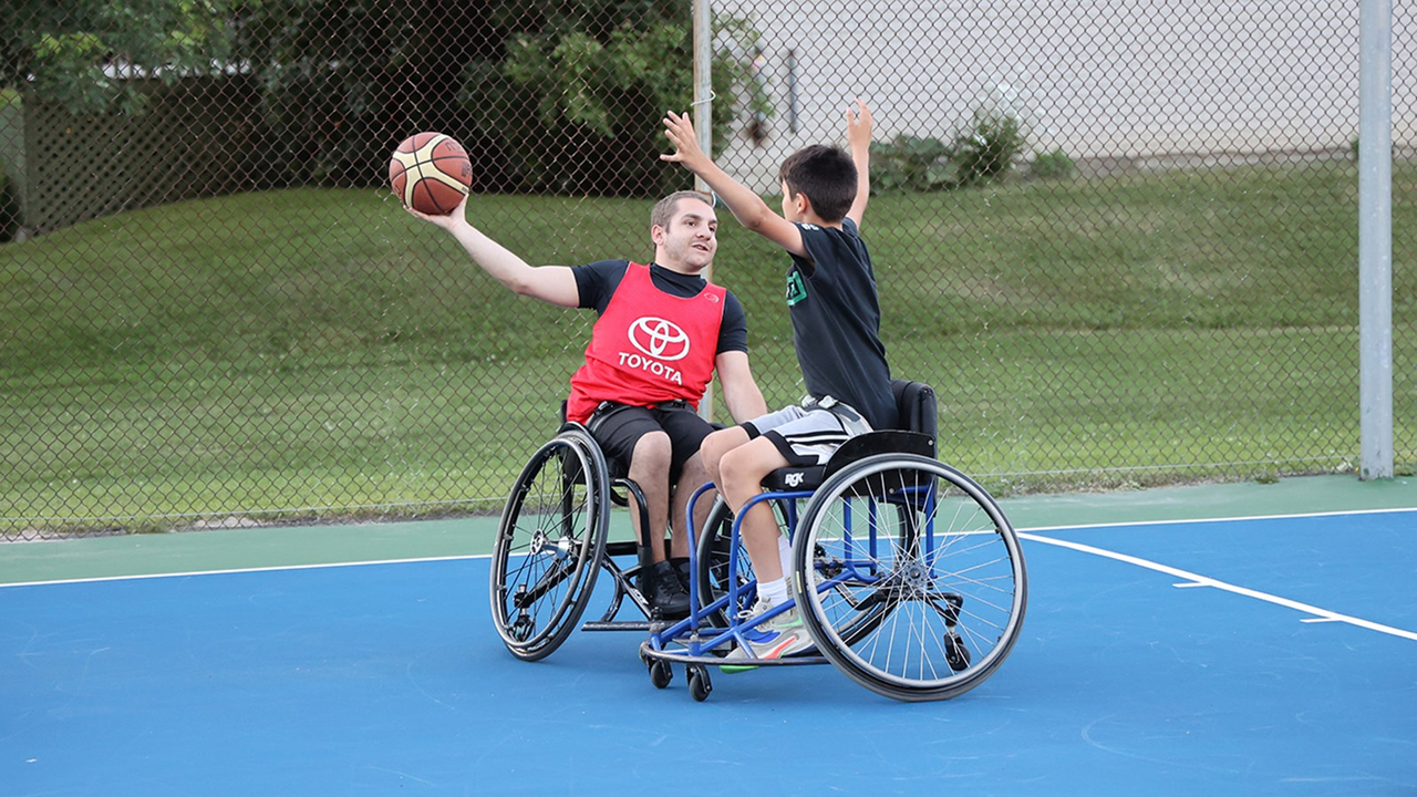 Du basketball sur roues cet été à Saint-Clet