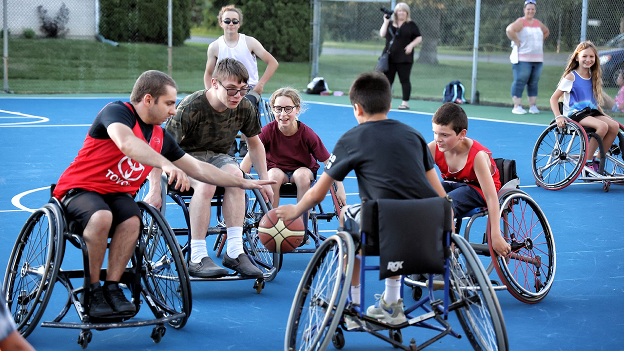 Du basketball sur roues cet été à Saint-Clet