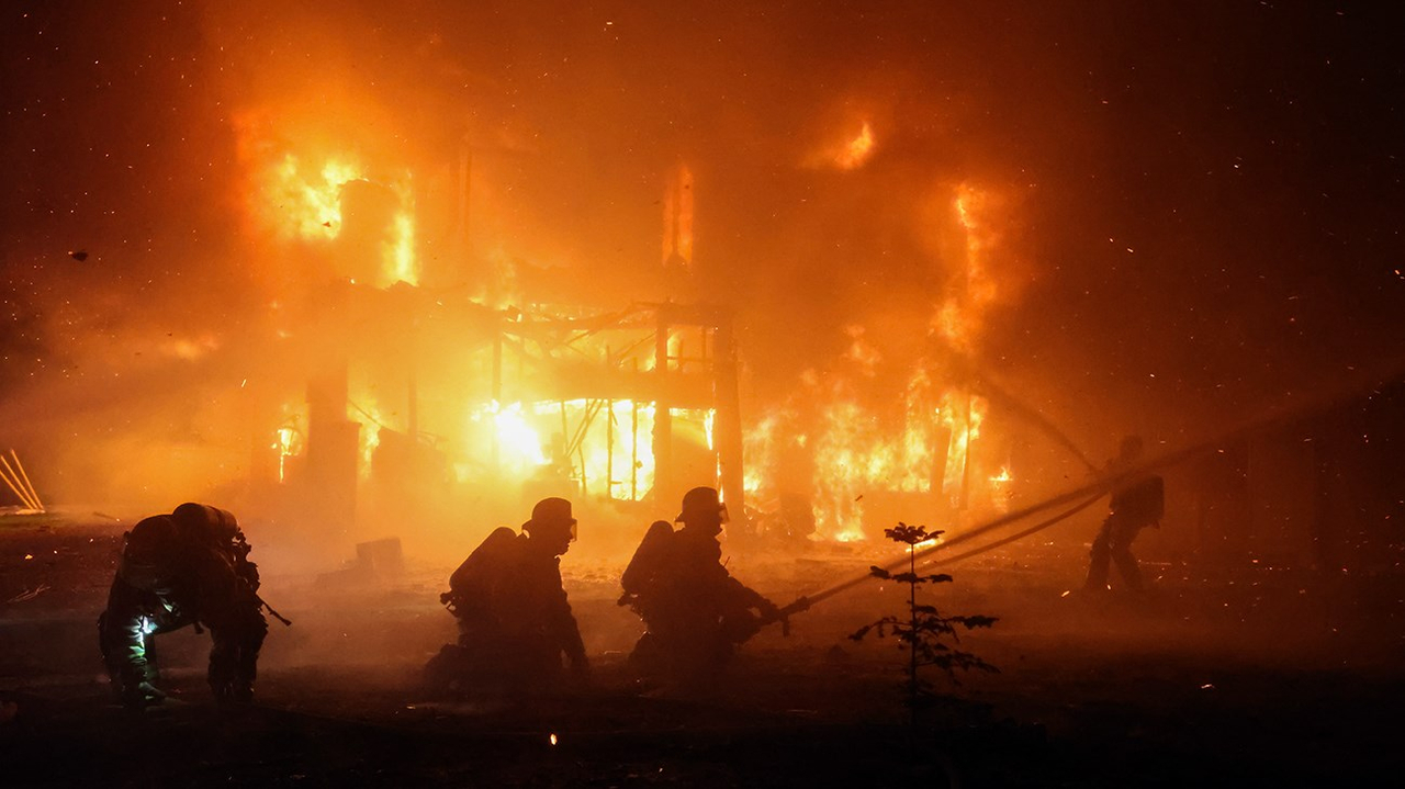 Une résidence de Rivière-Beaudette est la proie des flammes
