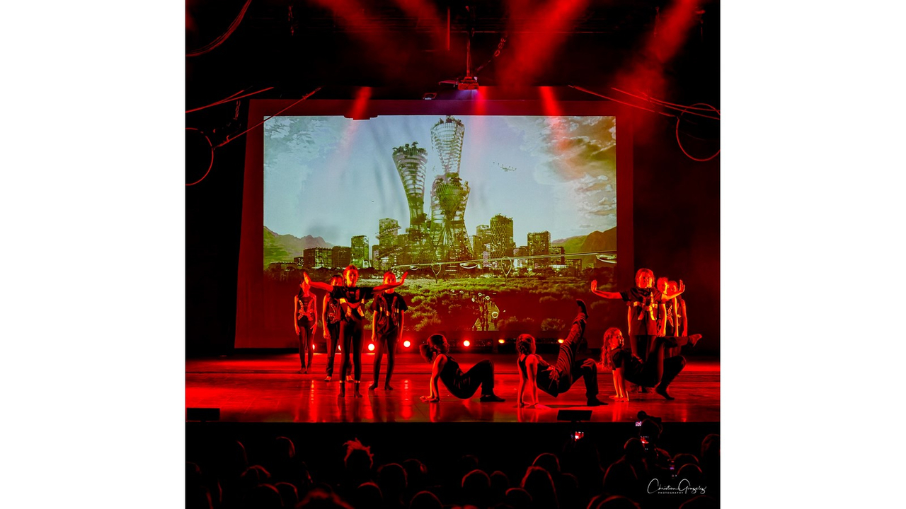 Un spectacle de cirque spatial pour les élèves de l'école Brind'Amour