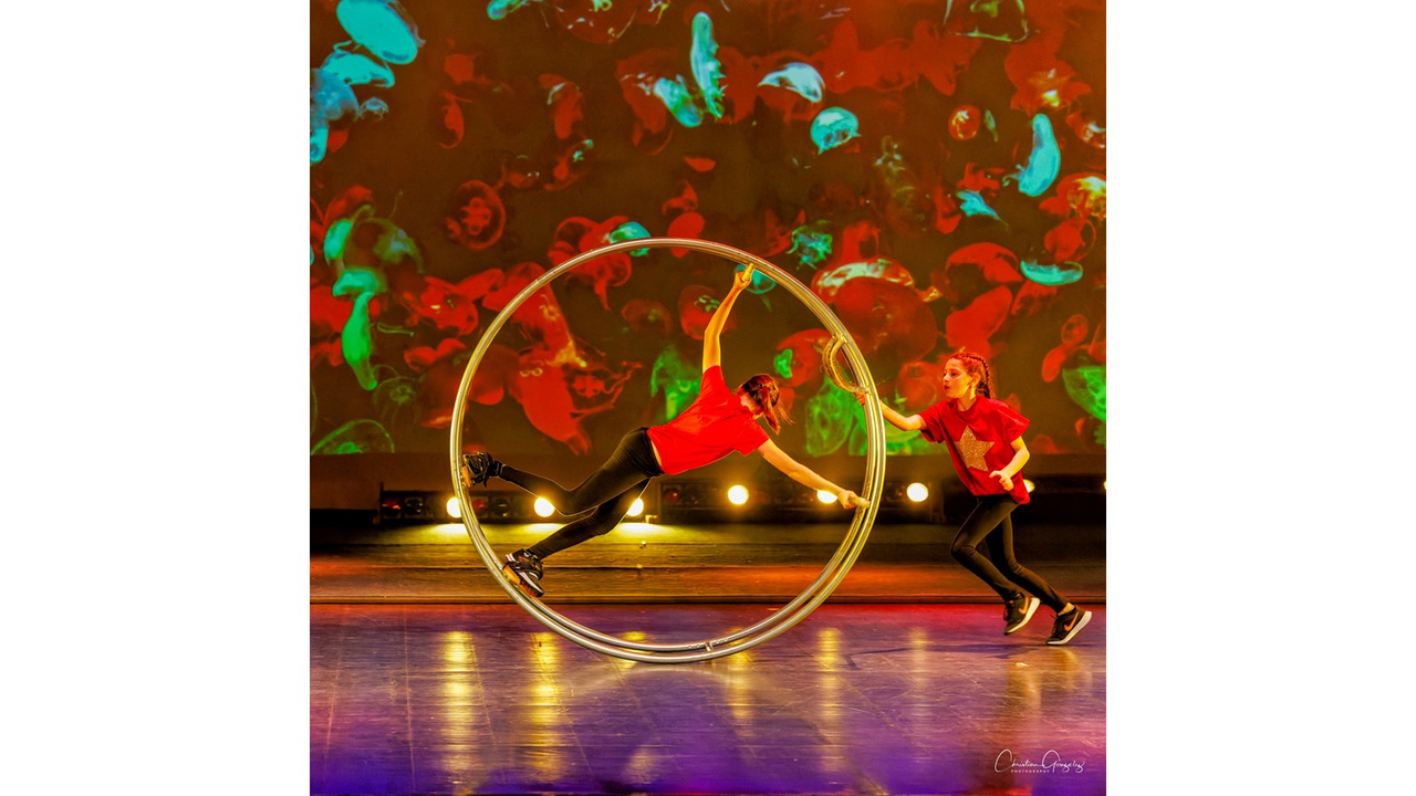 Un spectacle de cirque spatial pour les élèves de l'école Brind'Amour