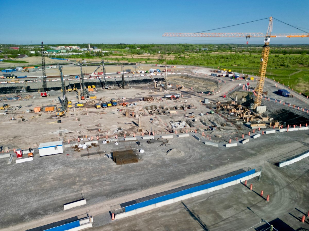 Survol du chantier du futur Hôpital de Vaudreuil-Soulanges
