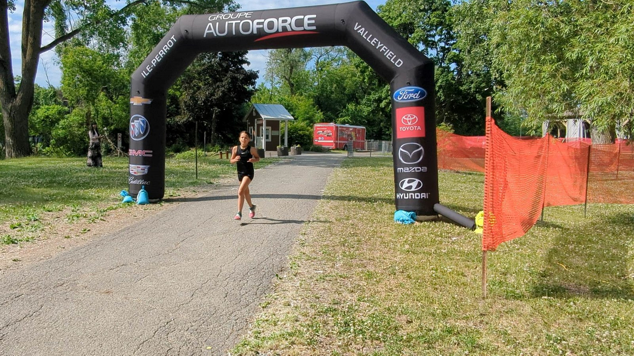 Le triathlon scolaire bat son plein au parc régional des Îles-de-Saint-Timothée