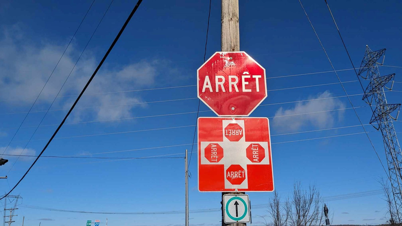 Un nouvel arrêt qui surprend sur la route 338 à Les Cèdres