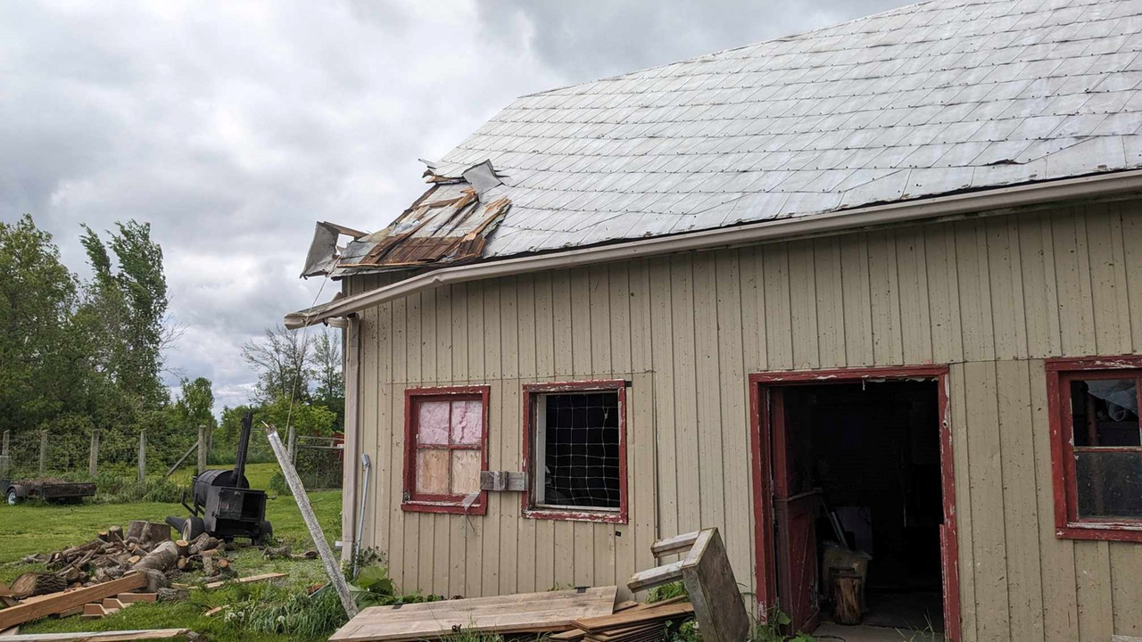 En images : un paysage désolant au lendemain de la tornade