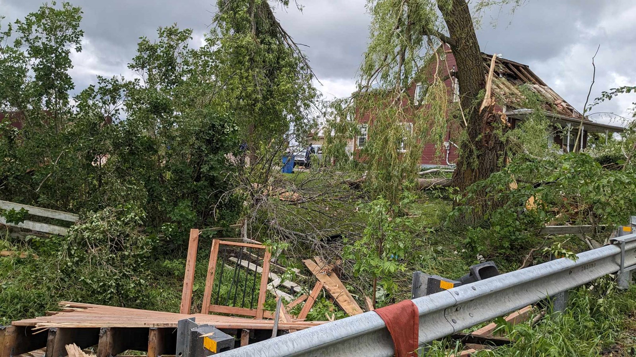 En images : un paysage désolant au lendemain de la tornade