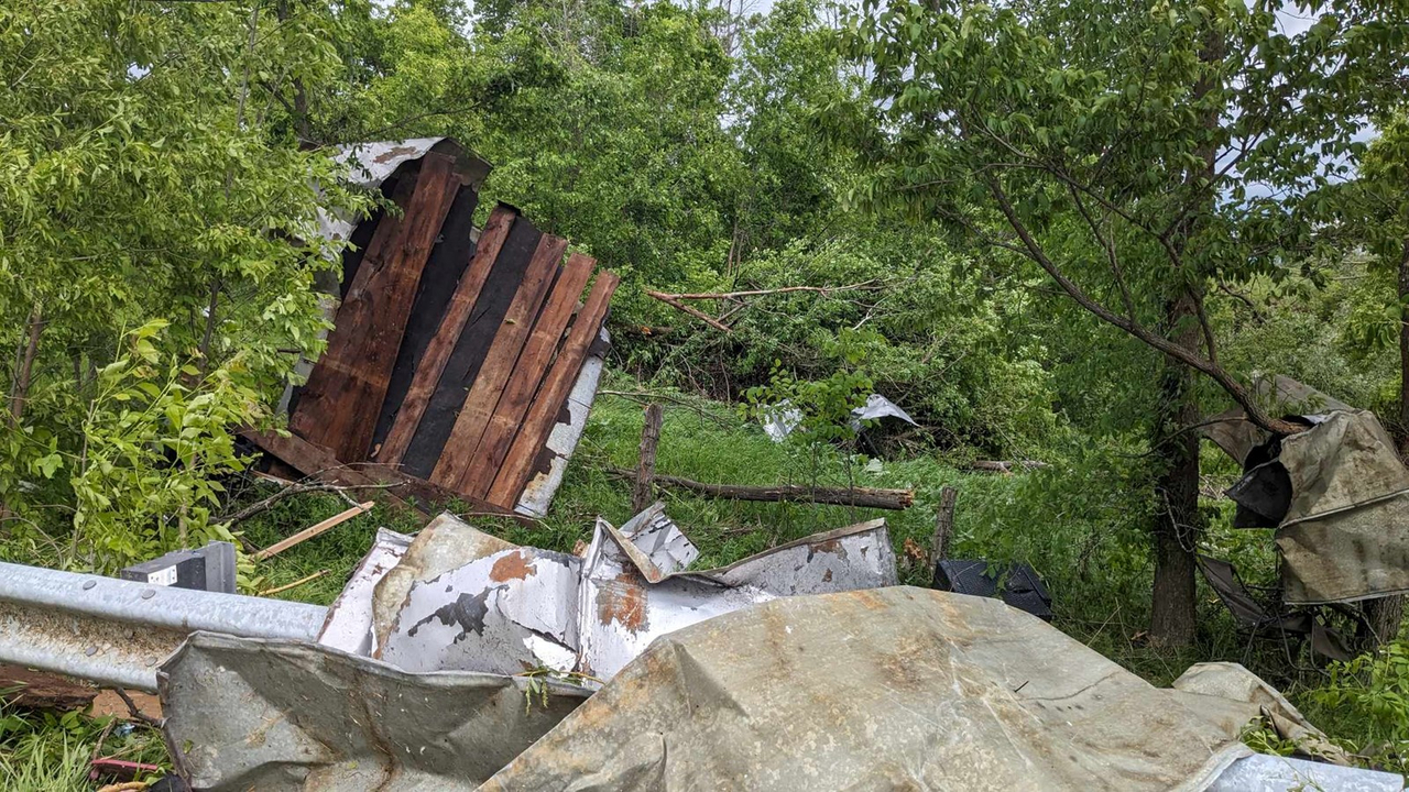 En images : un paysage désolant au lendemain de la tornade
