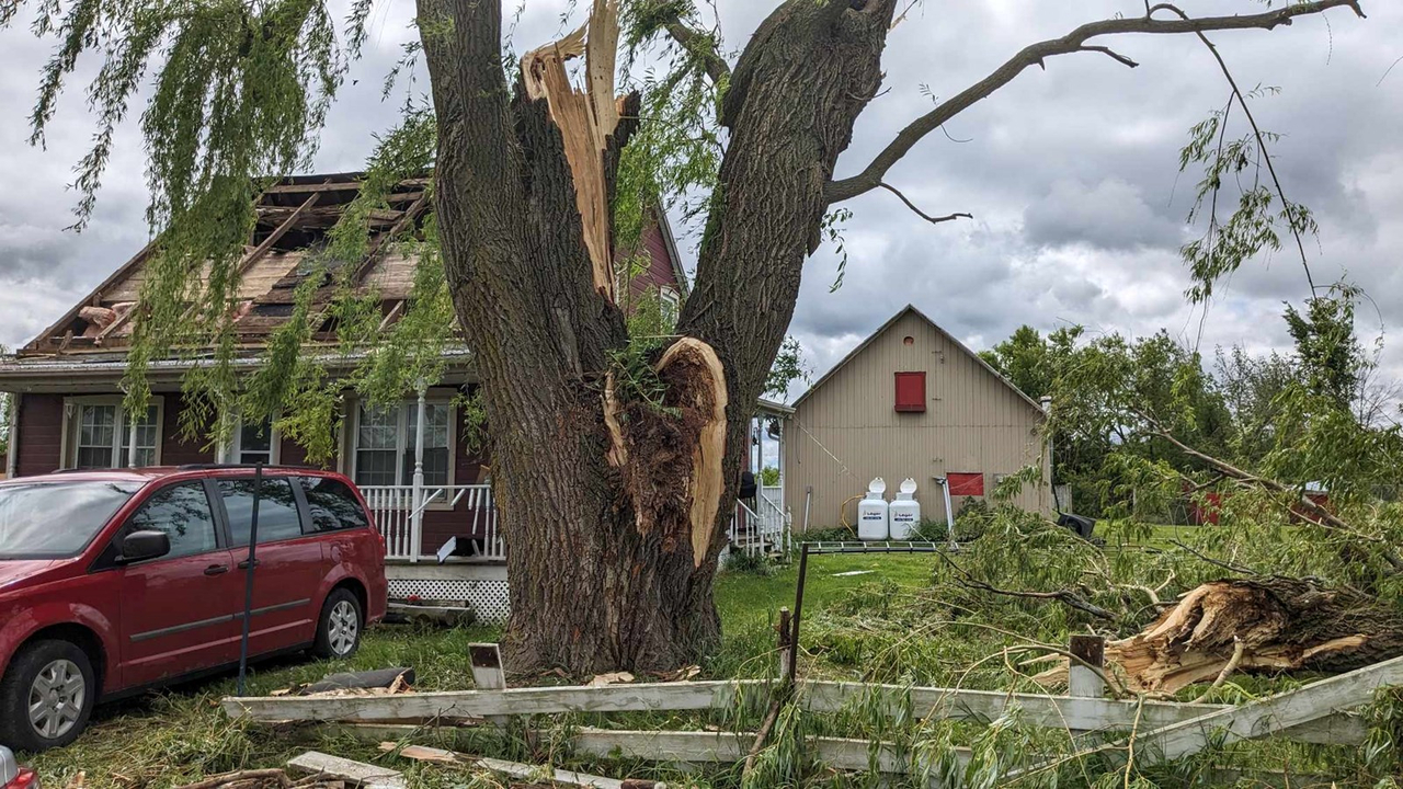 En images : un paysage désolant au lendemain de la tornade