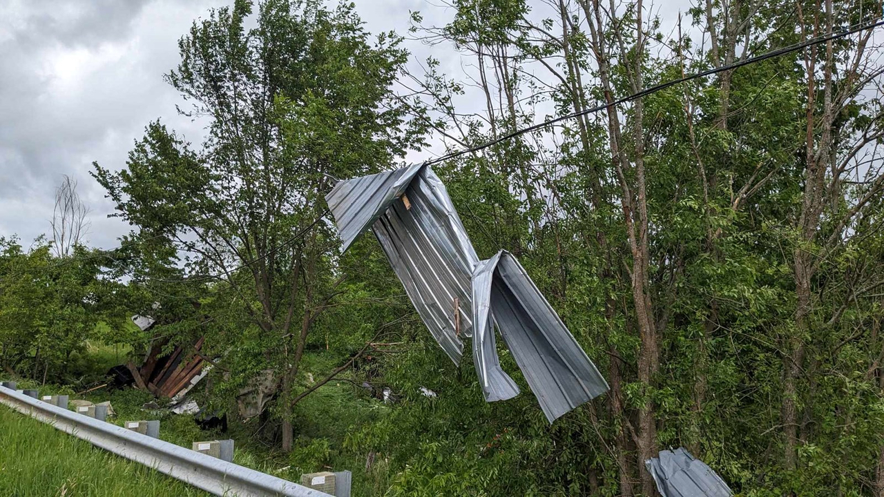 En images : un paysage désolant au lendemain de la tornade