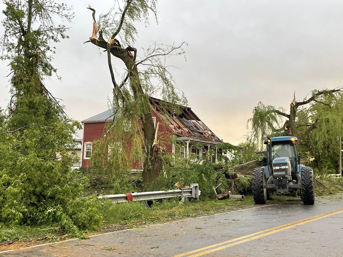 En images : un paysage désolant au lendemain de la tornade