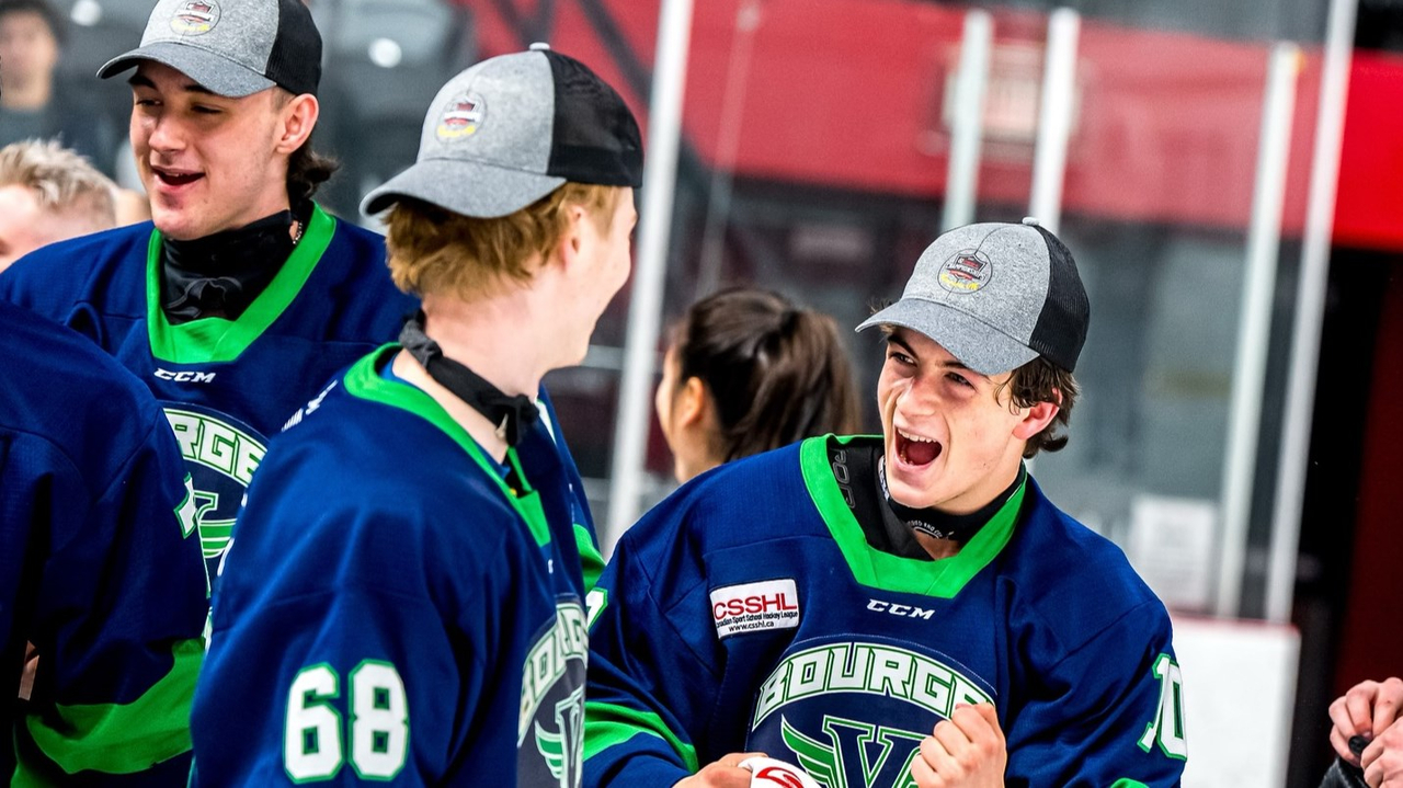 Les Voltigeurs du Collège Bourget décrochent le titre de champion de la CSSHL