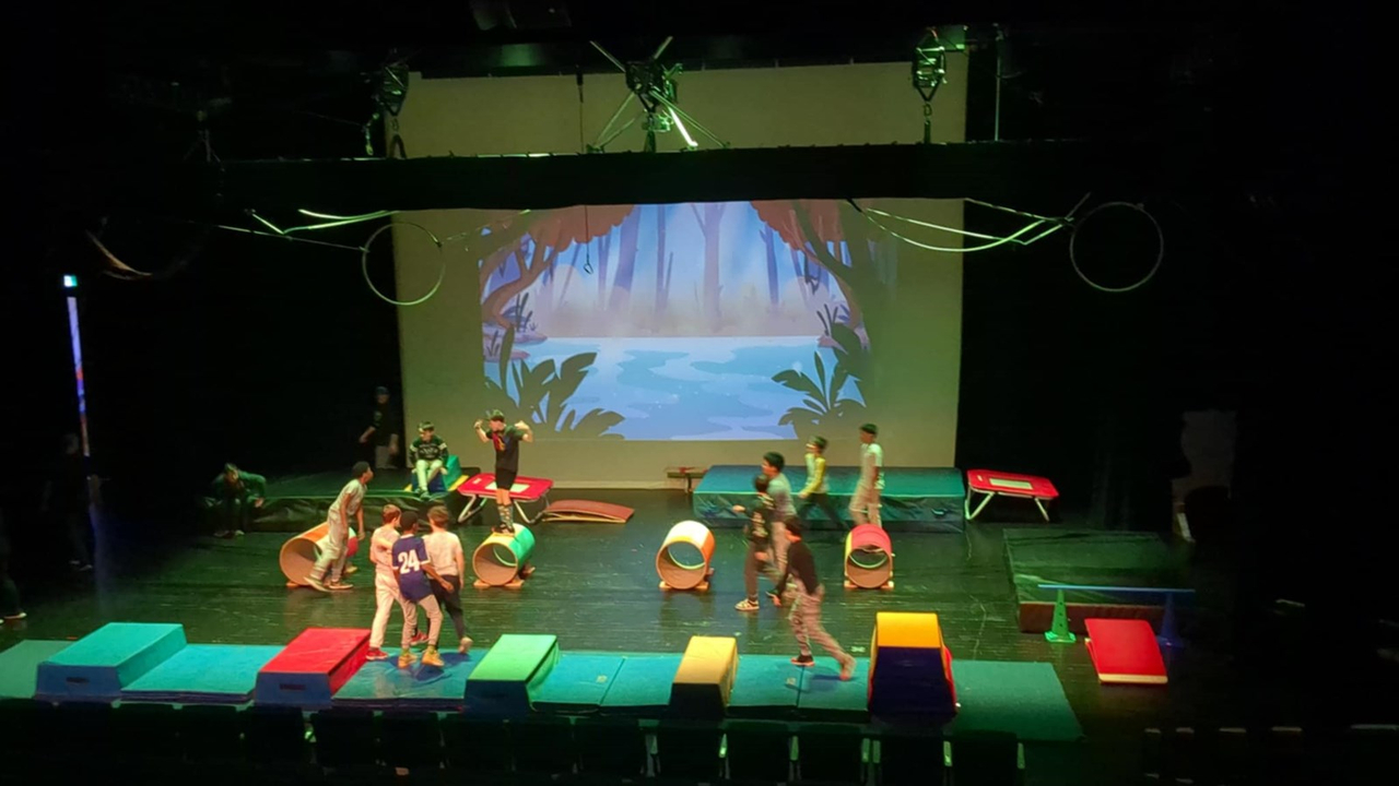 Encore plus de pirouettes et d'acrobaties pour la 10e édition du Festi-Cirque