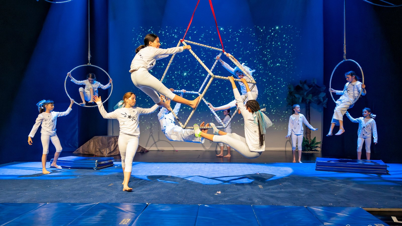 Festi-Cirque: Retour en images sur le spectacle de l'école Harwood