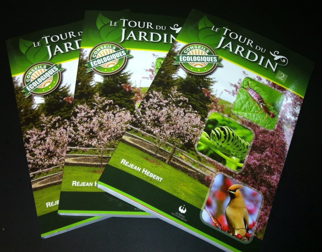 Le tour du jardin 2 écrit par Réjean Hébert est publié aux Éditions de la Francophonie.