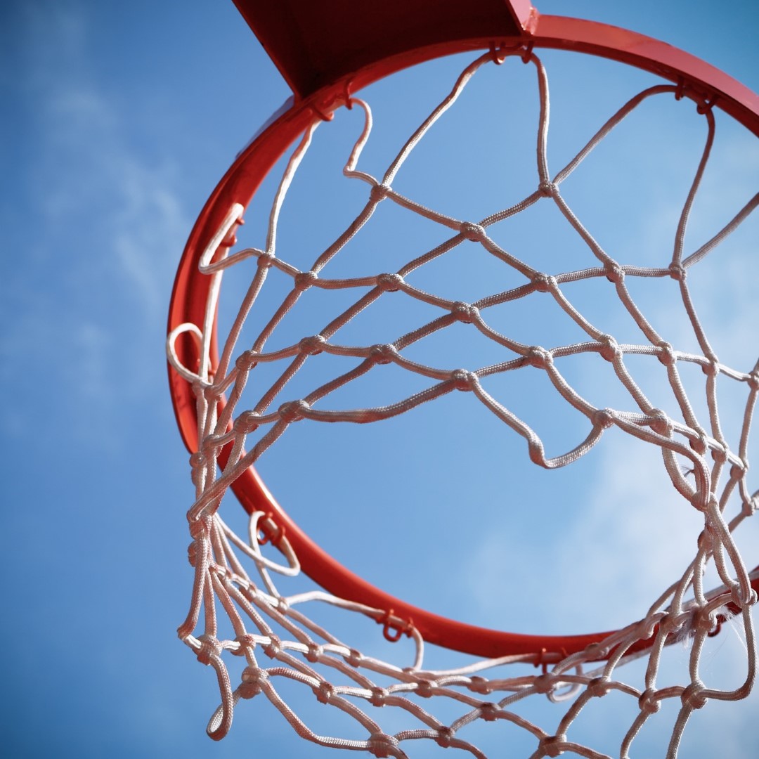 Les jeunes de l’unité Le passage du Centre jeunesse de la Montérégie à Chambly recevront 1 000 $ afin d’aménager un coin plein-air pour la détente et le basket-ball.