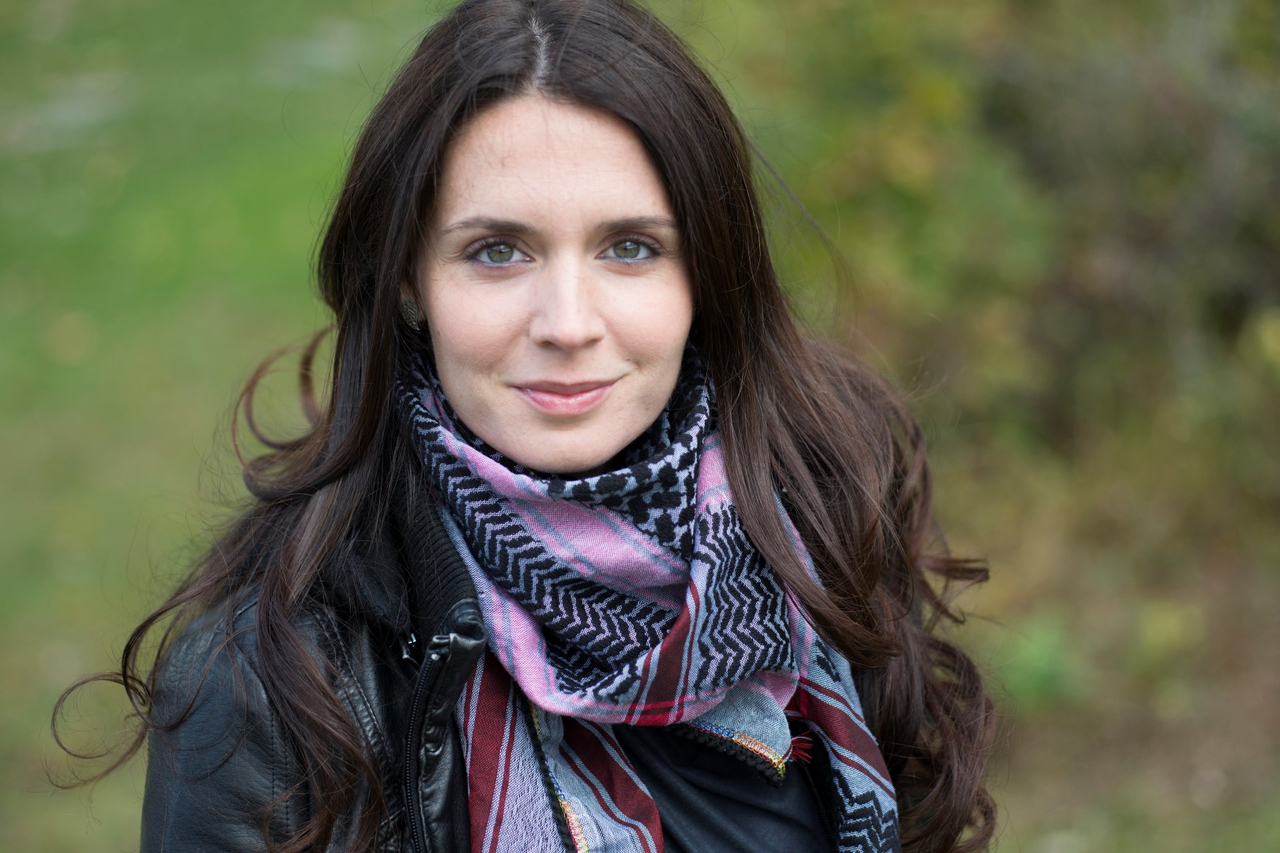 Mélissa Désormeaux-Poulin est un visage familier pour les Québécois. La comédienne multiplie les projets tant à la télévision qu'au grand écran.