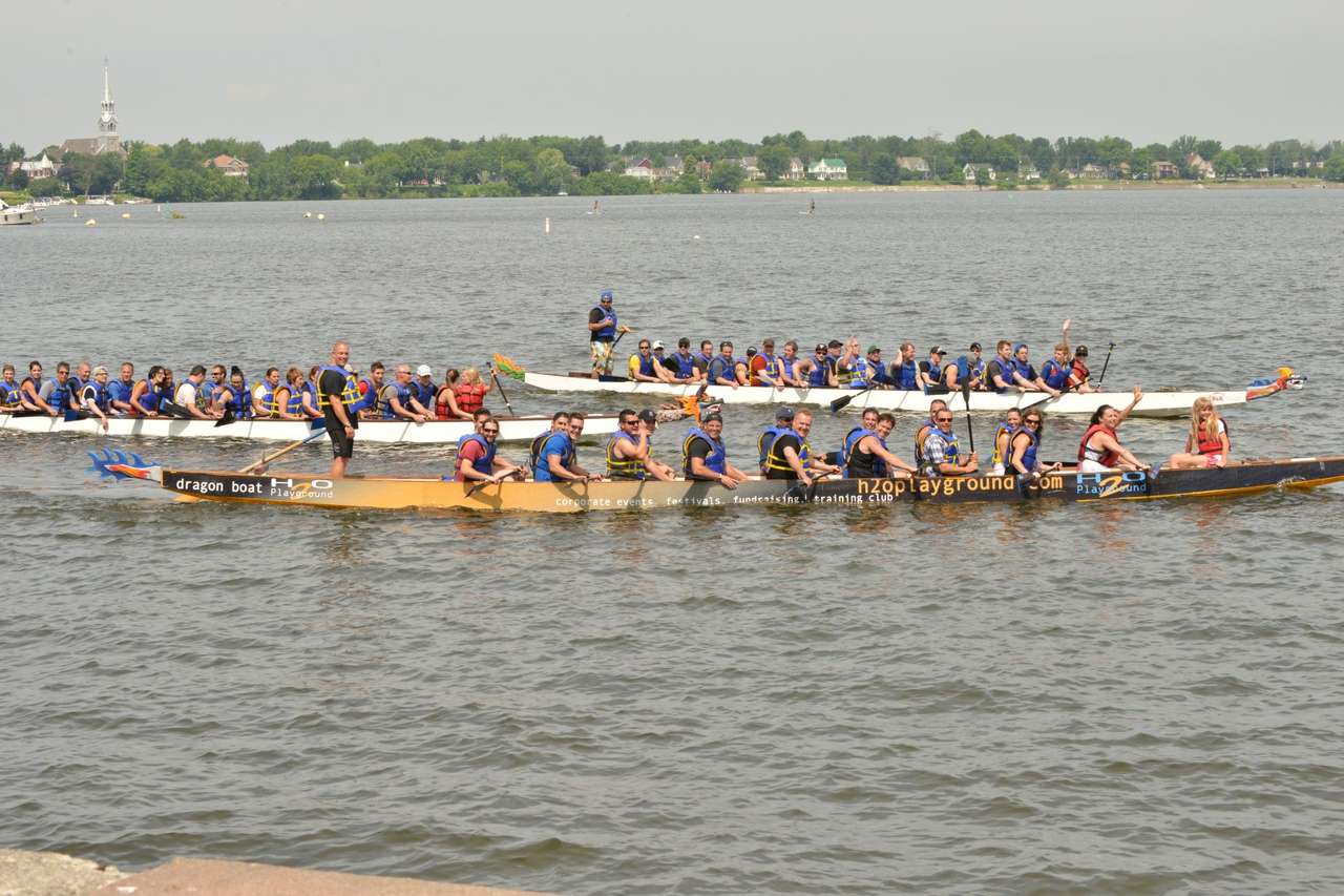 La course de bateaux dragons a encore attiré les foules, lors du Festival multiculturel de Chambly, la fin de semaine dernière.
