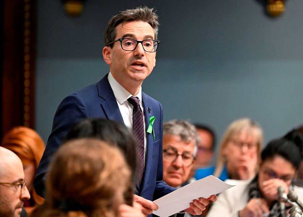 Grèves à venir dans le secteur public: le PQ anticipe une «crise sociale majeure»