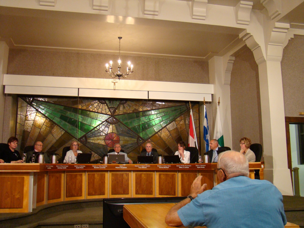 M. Plante devant le conseil.