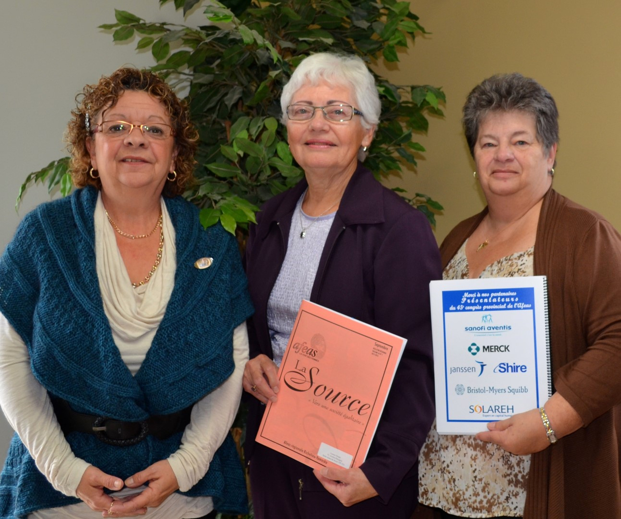 Hélène Laforest Larue (Afeas de Saint-Roch-de-Richelieu), Louise Houle, conseillère Afeas régionale Richelieu-Yamaska, et Diane Mercier (Afeas Saint-Gabriel-Lalement).