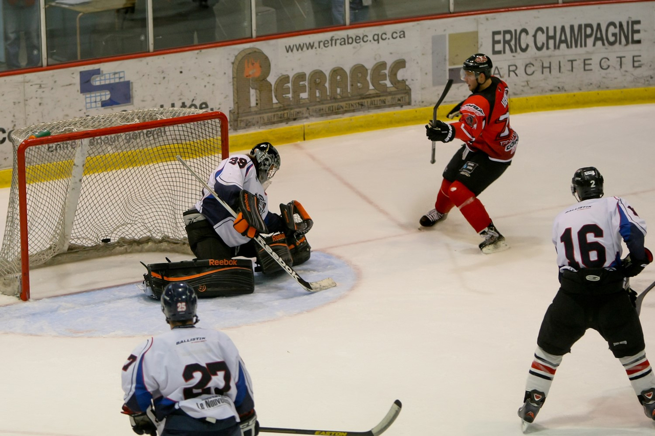Benjamin Lecomte a marqué pour le HC Carvena en deuxième période.