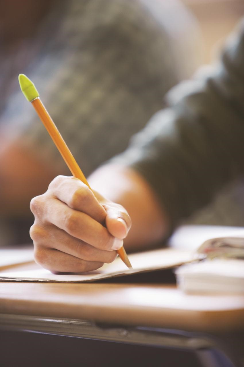 Dans la MRC de Pierre-De&nbsp;Saurel, le taux de décrochage scolaire oscille autour de 20&nbsp;%, alors que les jeunes sans diplôme représentent une proportion de 18&nbsp;%.
