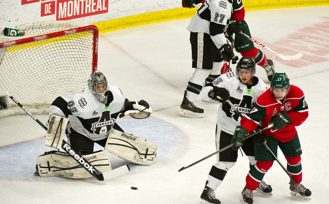 Même si Jonathan Drouin et Nikolaj Ehlers ont connu de forts matchs, c'est Étienne Marcoux qui a volé la vedette.