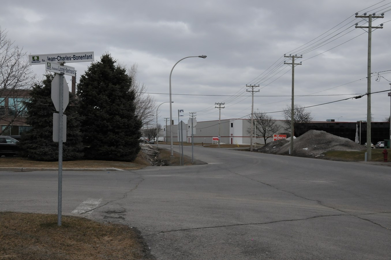 Boisbriand se dote d'une nouvelle piste multifonctionnelle
