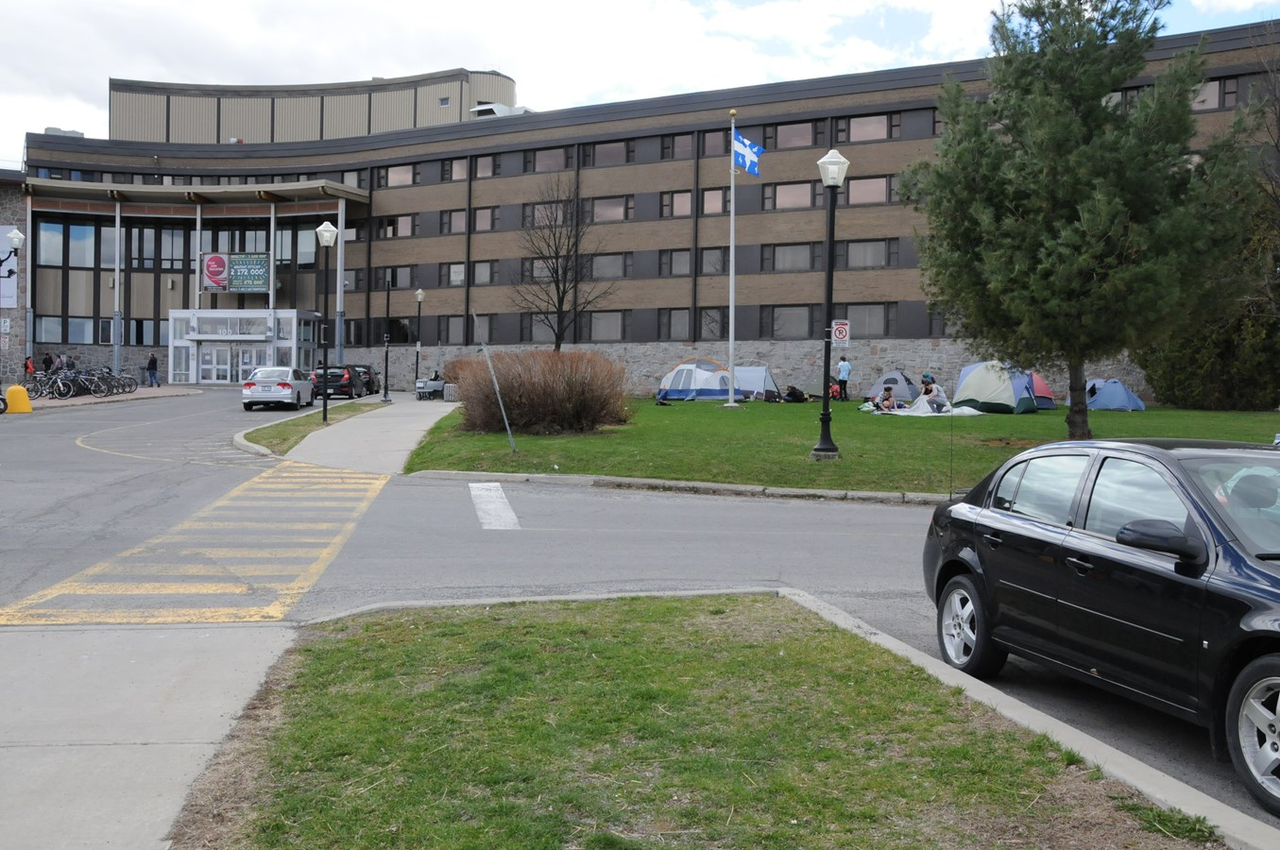 Mouvement "Occupy" lancé au collège Lionel-Groulx