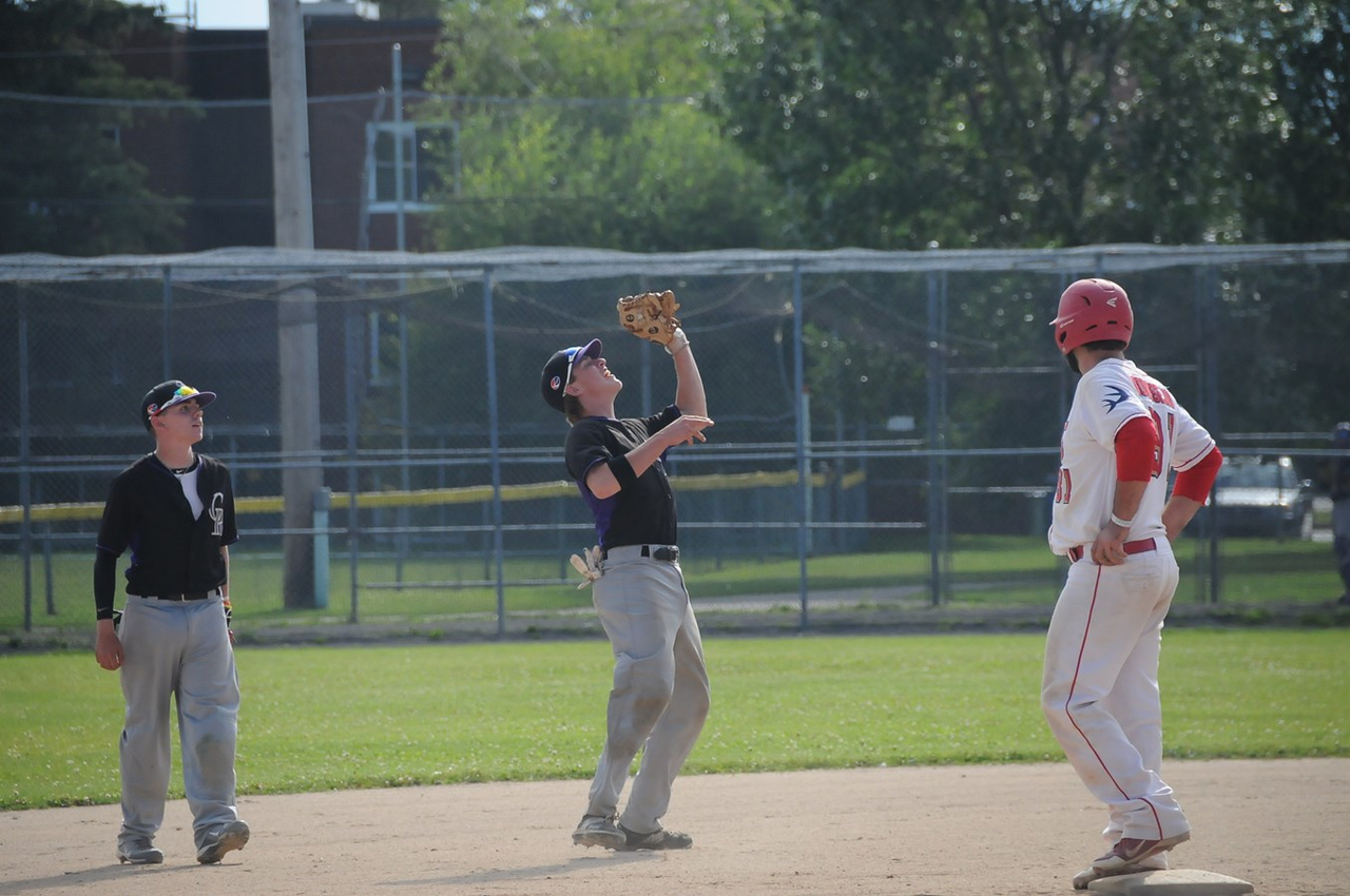 Les Bisons trop forts contre Coaticook
