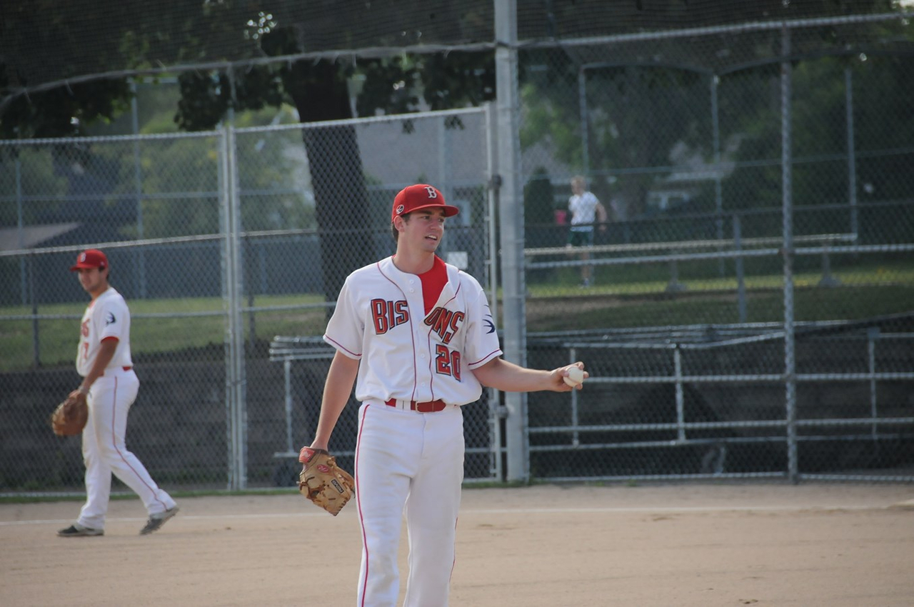 Les Bisons trop forts contre Coaticook