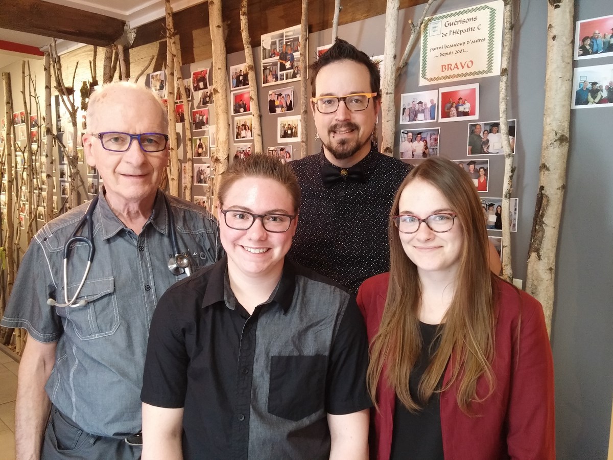 Dr Jean Robert (CSA), Clément Hamelin-Labrecque, Nicolas Courcy Intervenant LGBT (CSA), Olivia Campeau Infirmière.