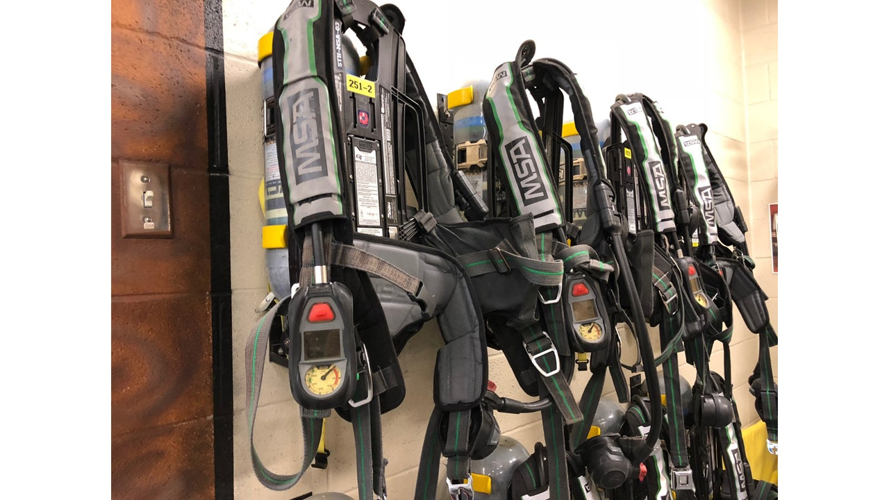 De nouveaux habits de protection pour les pompiers de la Ville de Sainte-Thérèse