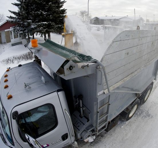 OpŽration dŽneigement ˆ Laval