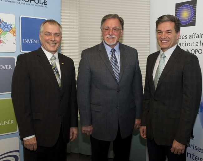 Les principaux représentants de la Cité de la Biotech. De gauche à droite : Daniel Coderre, directeur général de l’INRS, Pierre Desroches, président-directeur général de Laval Technopole et Basile Angelopoulos, représentant de la Ville de Laval