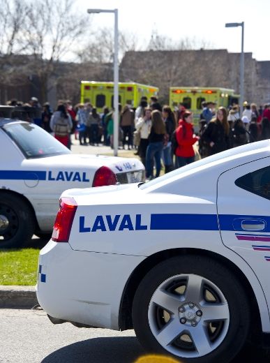 L’école secondaire Horizon-Jeunesse a été évacuée le 25 avril en après-midi après que des enseignants et des élèves aient été incommodés par des vapeurs de gaz naturel.