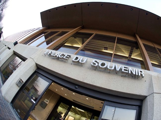 La Ville de Laval s’est fait imposer, le 8 octobre dernier par la Commission municipale du Québec, un nouveau Service des communications.