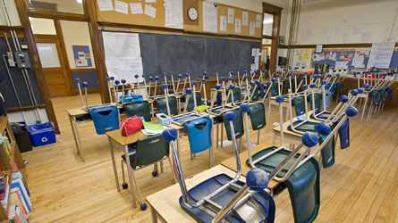 Près 95 % des enseignants disent éprouver du stress parce qu'ils manquent de temps pour répondre aux besoins des élèves, selon les résultats d'un sondage de la FCE.