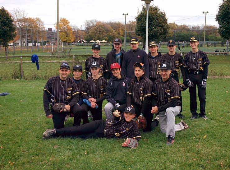 Des équipes de Laval prennent part à du baseball d’automne