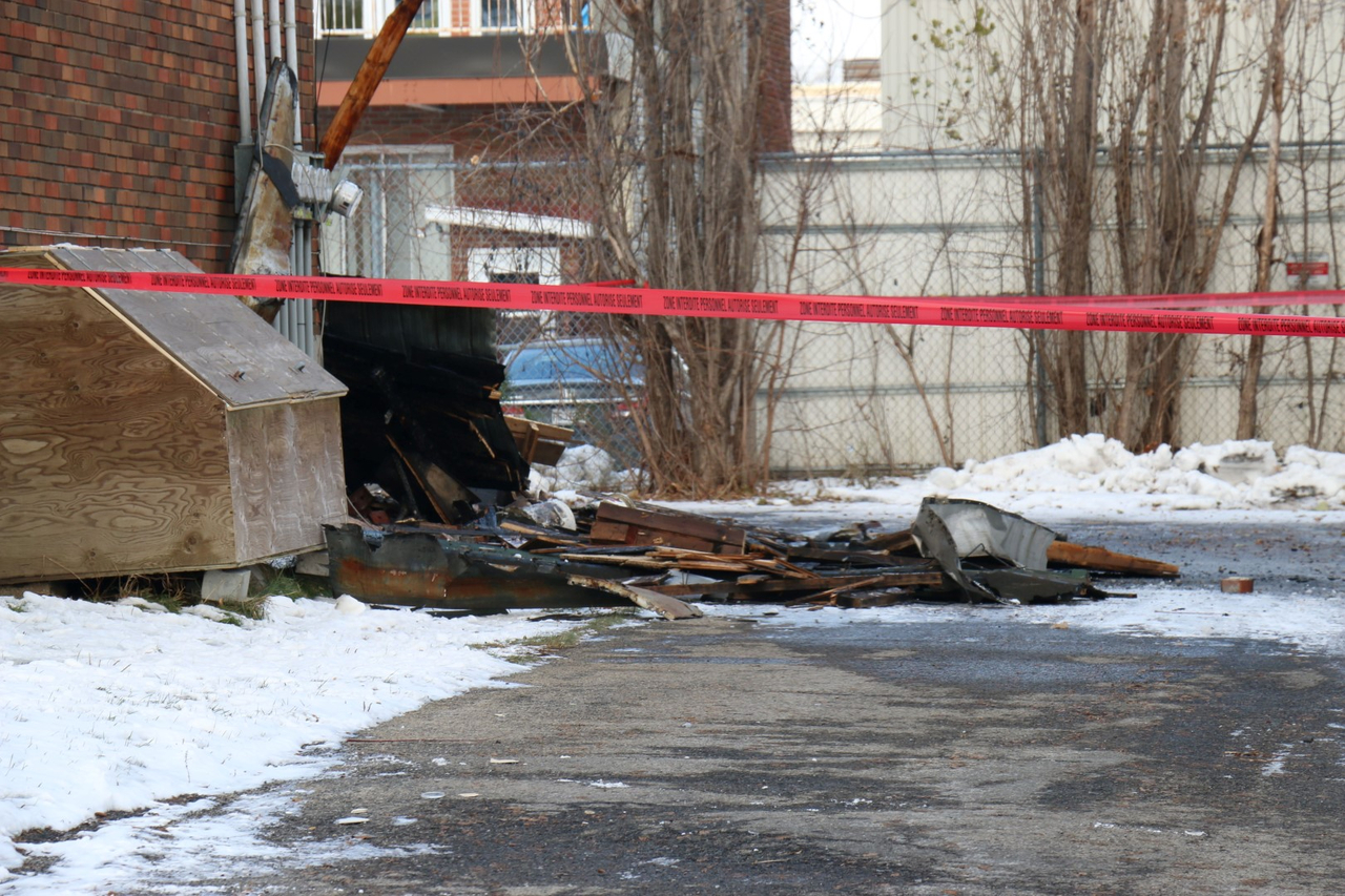 Violent incendie à Chomedey