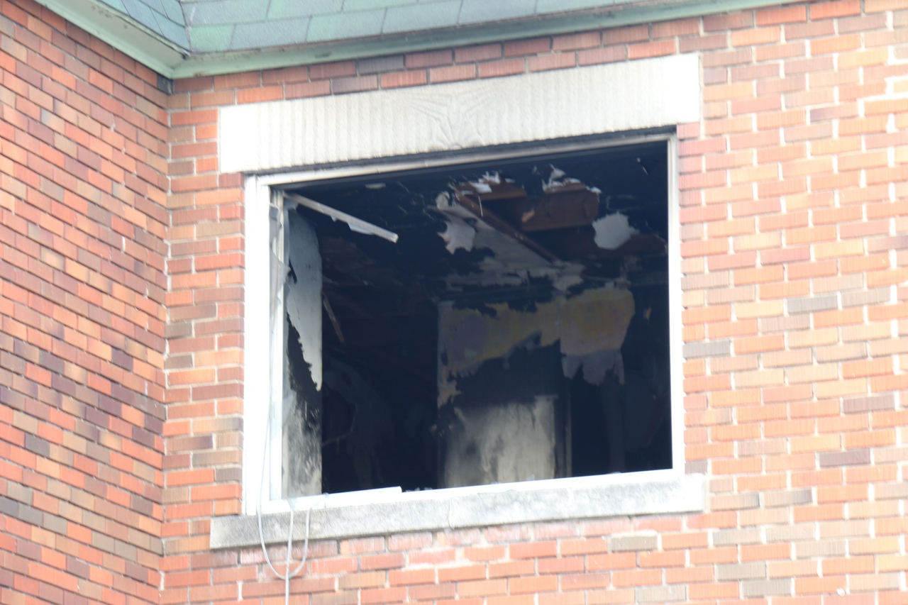 Violent incendie à Chomedey