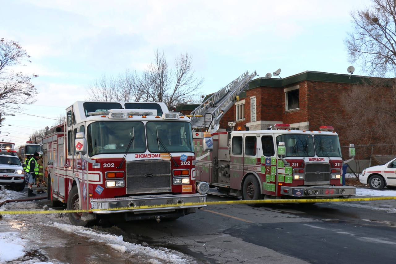 Violent incendie à Chomedey