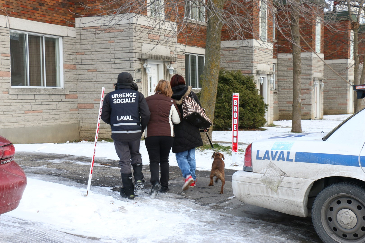 Violent incendie à Chomedey