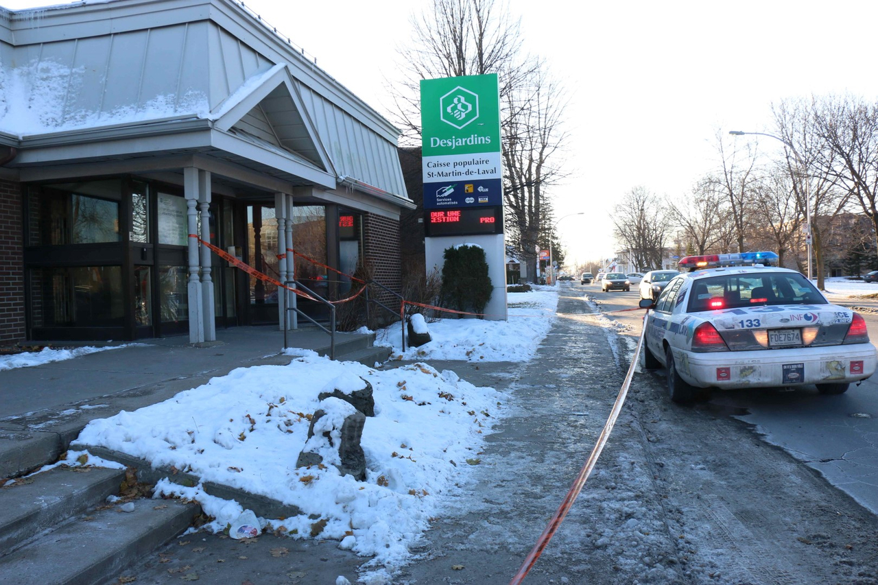 Vol à main armée à la Caisse Populaire St-Martin-de-Laval