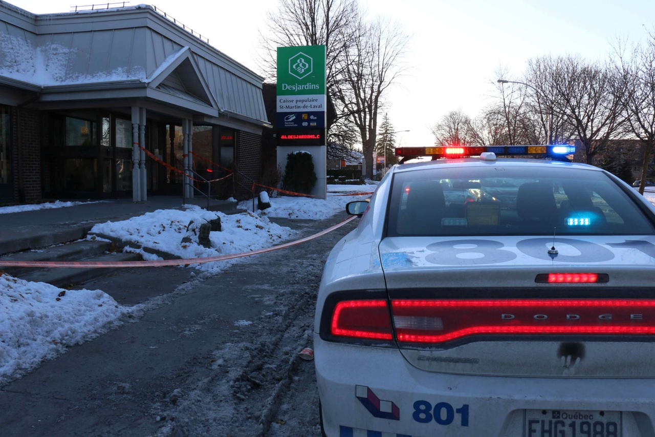 Vol à main armée à la Caisse Populaire St-Martin-de-Laval